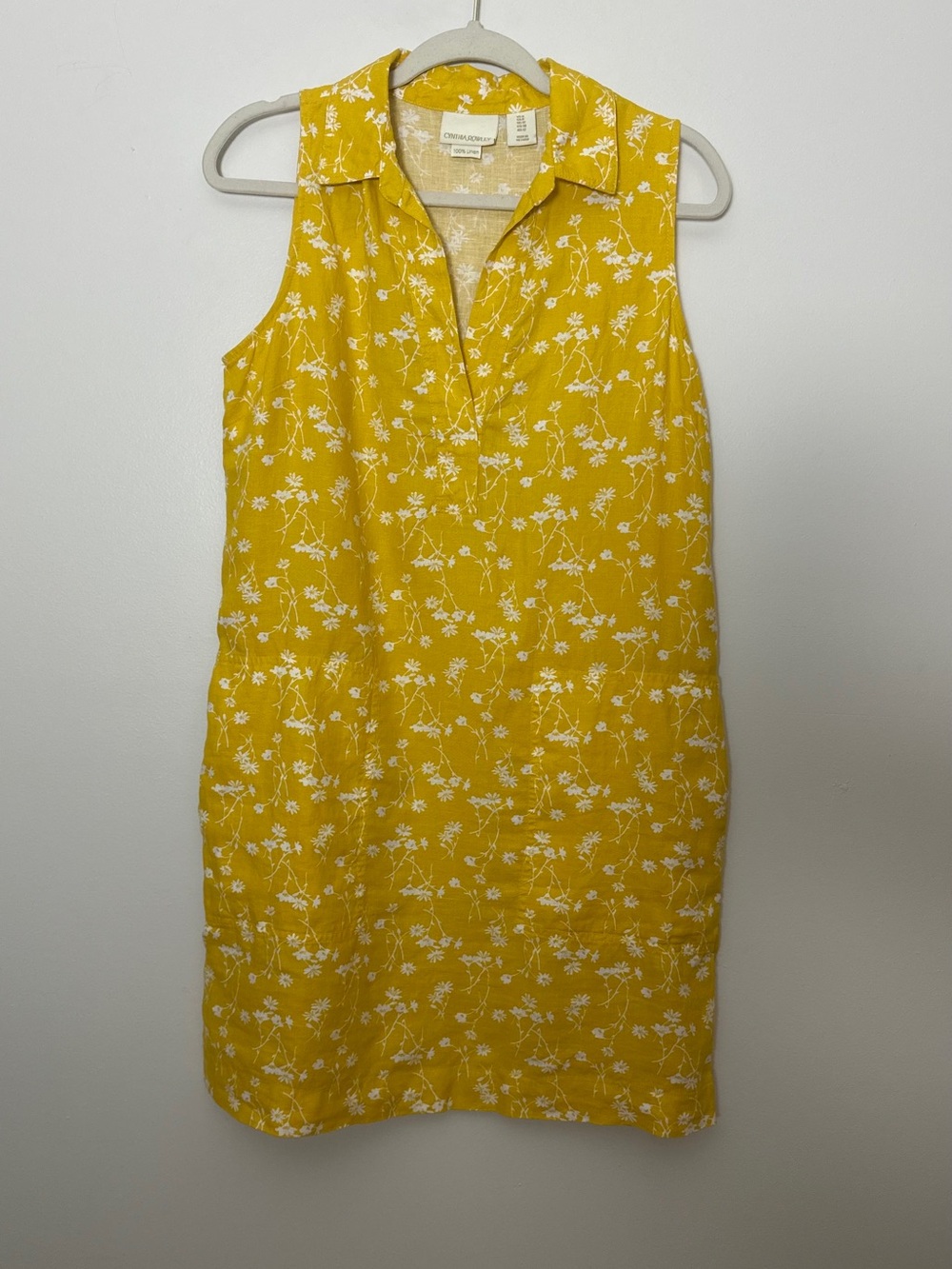 Cynthia Rowley Yellow Linen Floral Split V-Neck Shift Dress - Picture 2 of 9